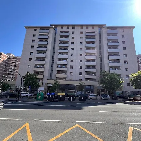 Bright In Parque Etxebarria With Parking Daire *