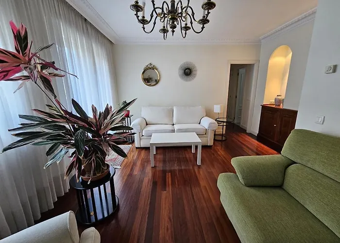 Bright In Parque Etxebarria With Parking Апартаменты