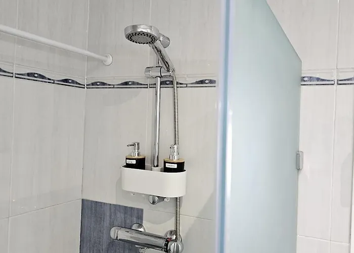 Bright In Parque Etxebarria With Parking Апартаменты Бильбао