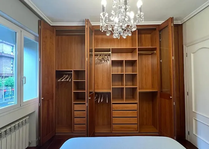 Bright In Parque Etxebarria With Parking Бильбао