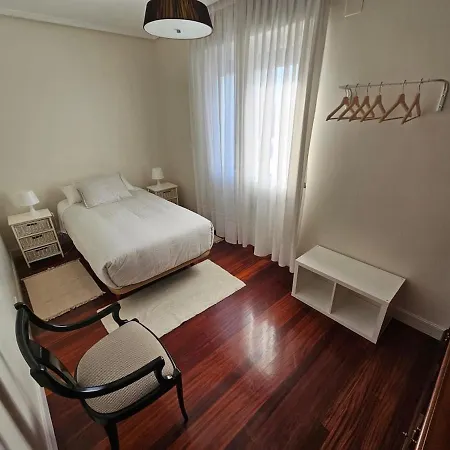 Apartment Bright In Parque Etxebarria With Parking Bilbao